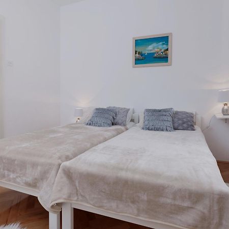 Apartment Marija Split Exteriör bild
